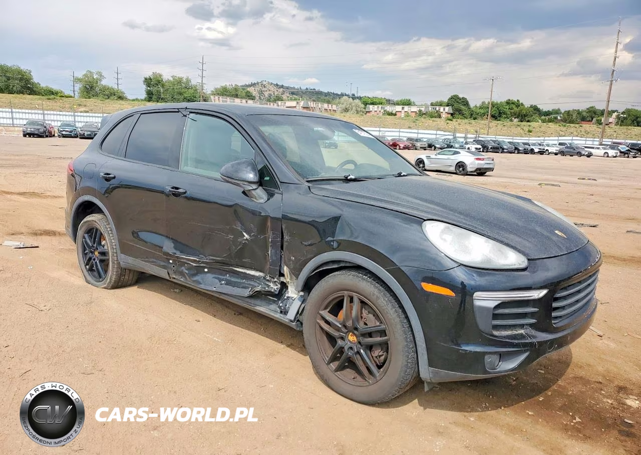 2016 Porsche Cayenne VIN:WP1AA2A25GKA15586 - 4