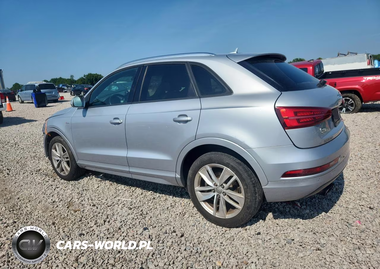 2018 Audi Q3 Premium VIN:WA1BCCFS2JR001233 - 2