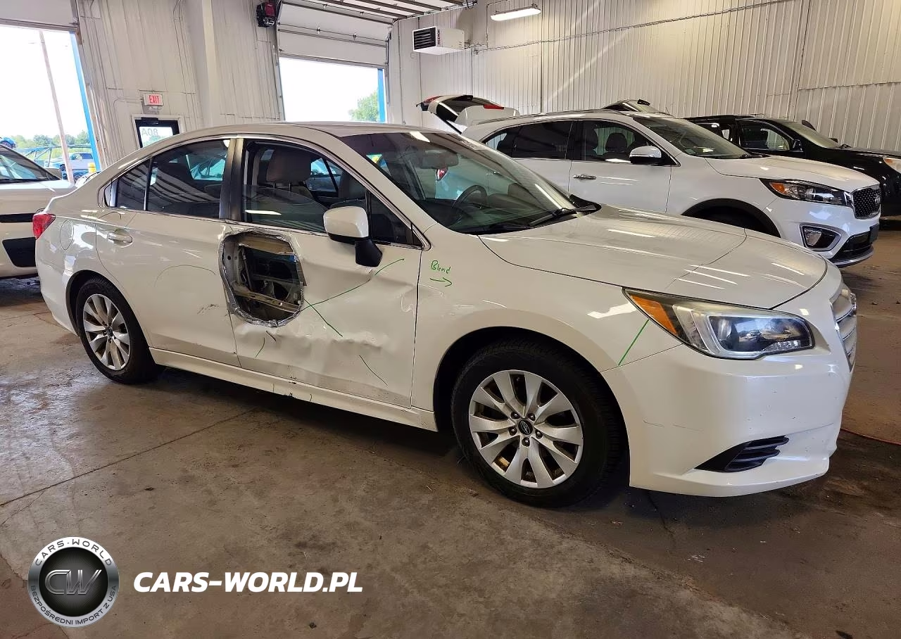 2015 Subaru Legacy 2.5I Premium VIN:4S3BNBC61F3022215 - 4