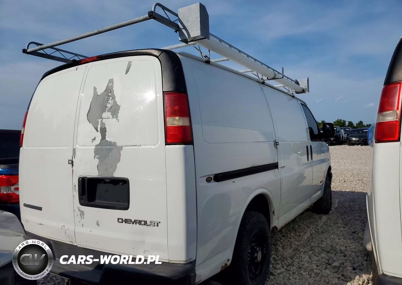 2006 Chevrolet Express G3500 VIN:1GCHG35V761234563 - 3