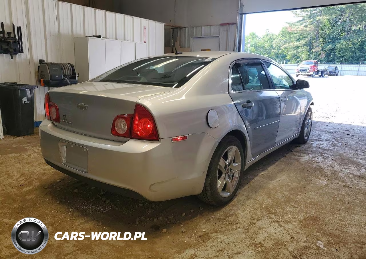 2010 Chevrolet Malibu 1Lt VIN:1G1ZC5EB8AF212738 - 3