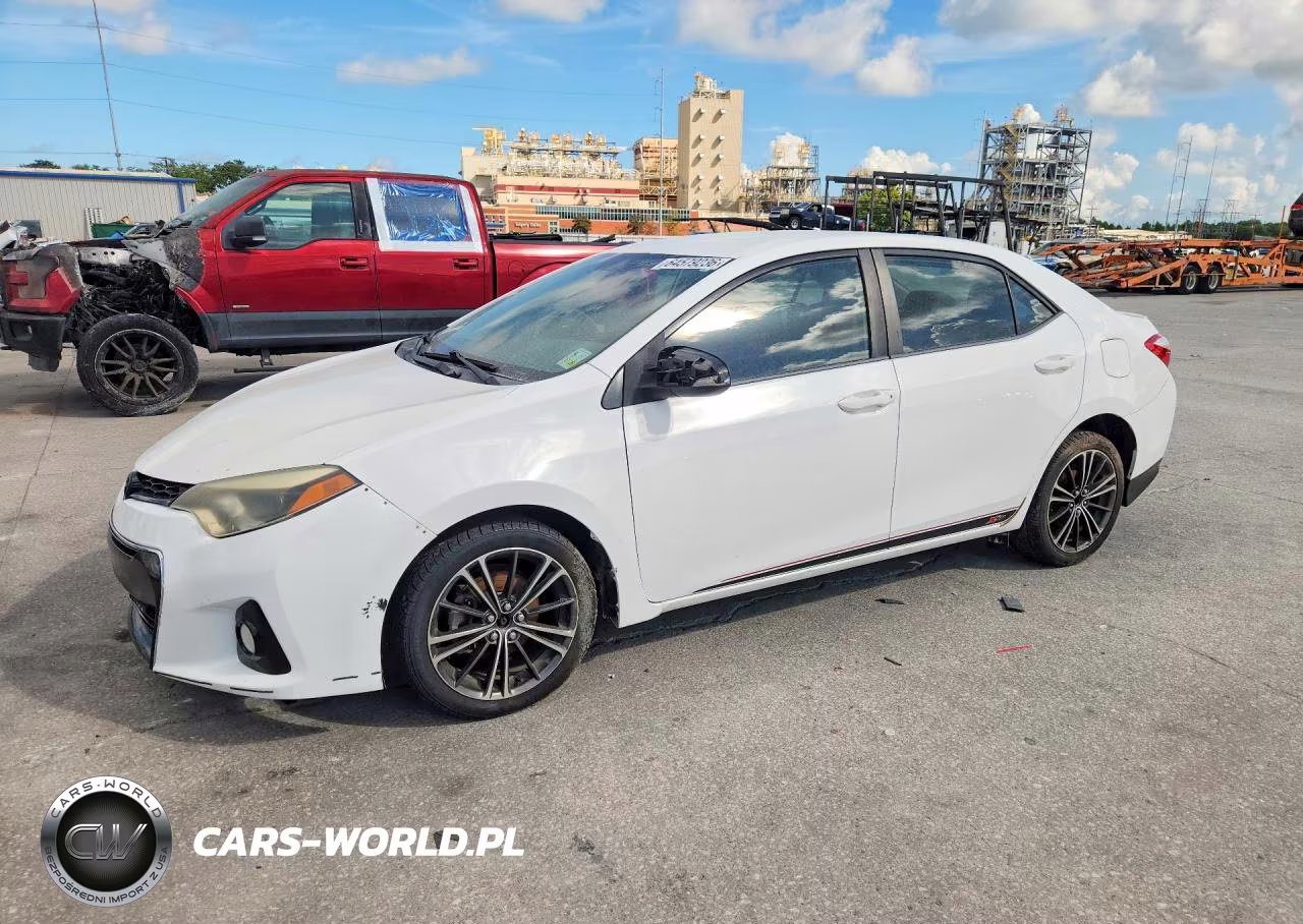 2015 Toyota Corolla S Plus