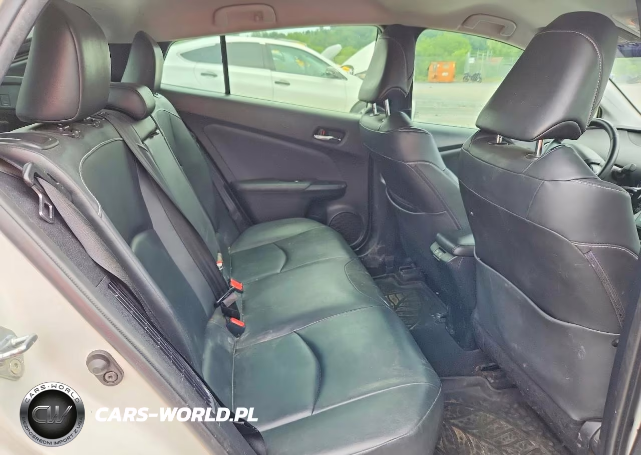 2020 Toyota Prius Prime Xle VIN:JTDKARFP3L3126435 - 10