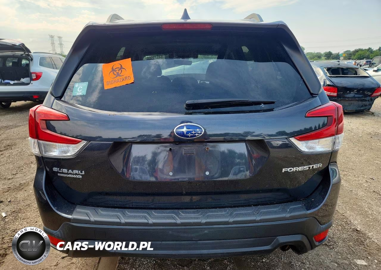 2019 Subaru Forester Premium VIN:JF2SKAGC7KH450162 - 6