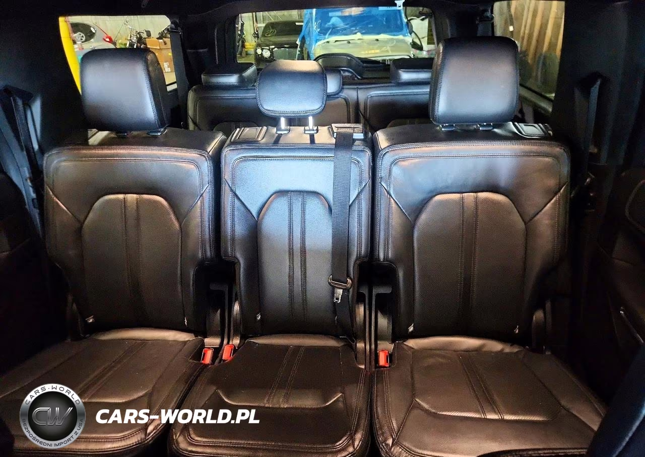 2019 Ford Expedition Max Limited VIN:1FMJK1KT9KEA17635 - 10