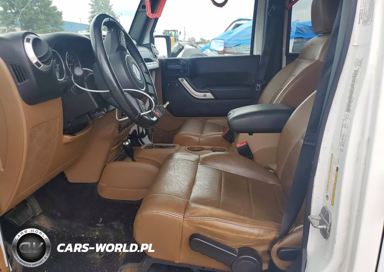 2011 Jeep Wrangler Unlimited Sahara VIN:1J4BA5H15BL576212 - 7