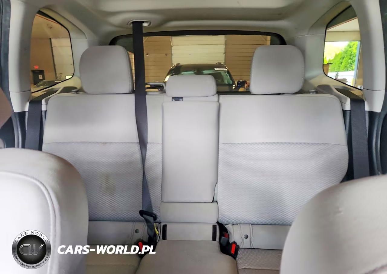 2015 Subaru Forest 2.5 VIN:JF2SJADC0FH538631 - 10