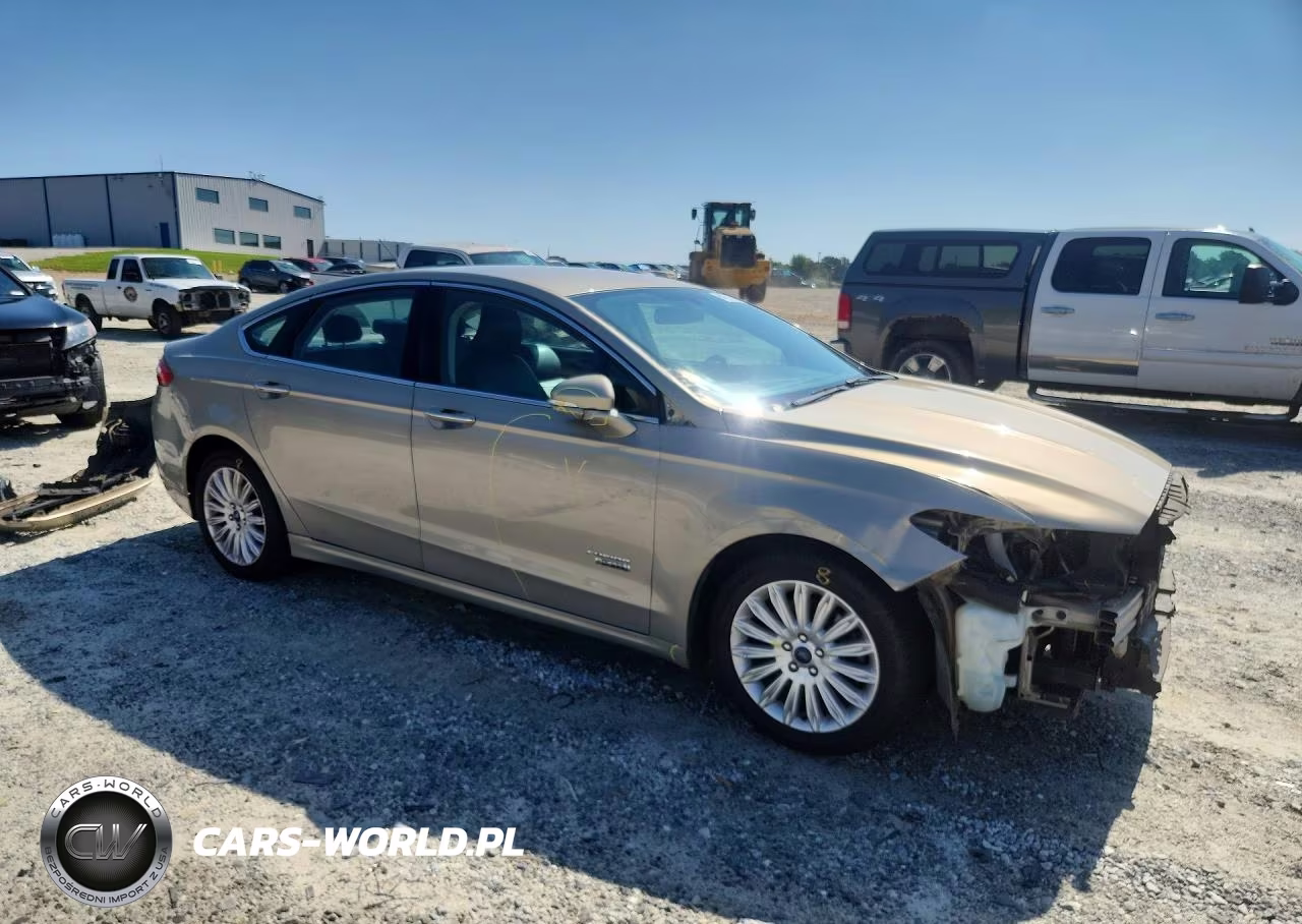 2016 Ford Fusion Se Phev VIN:3FA6P0PU2GR195968 - 4
