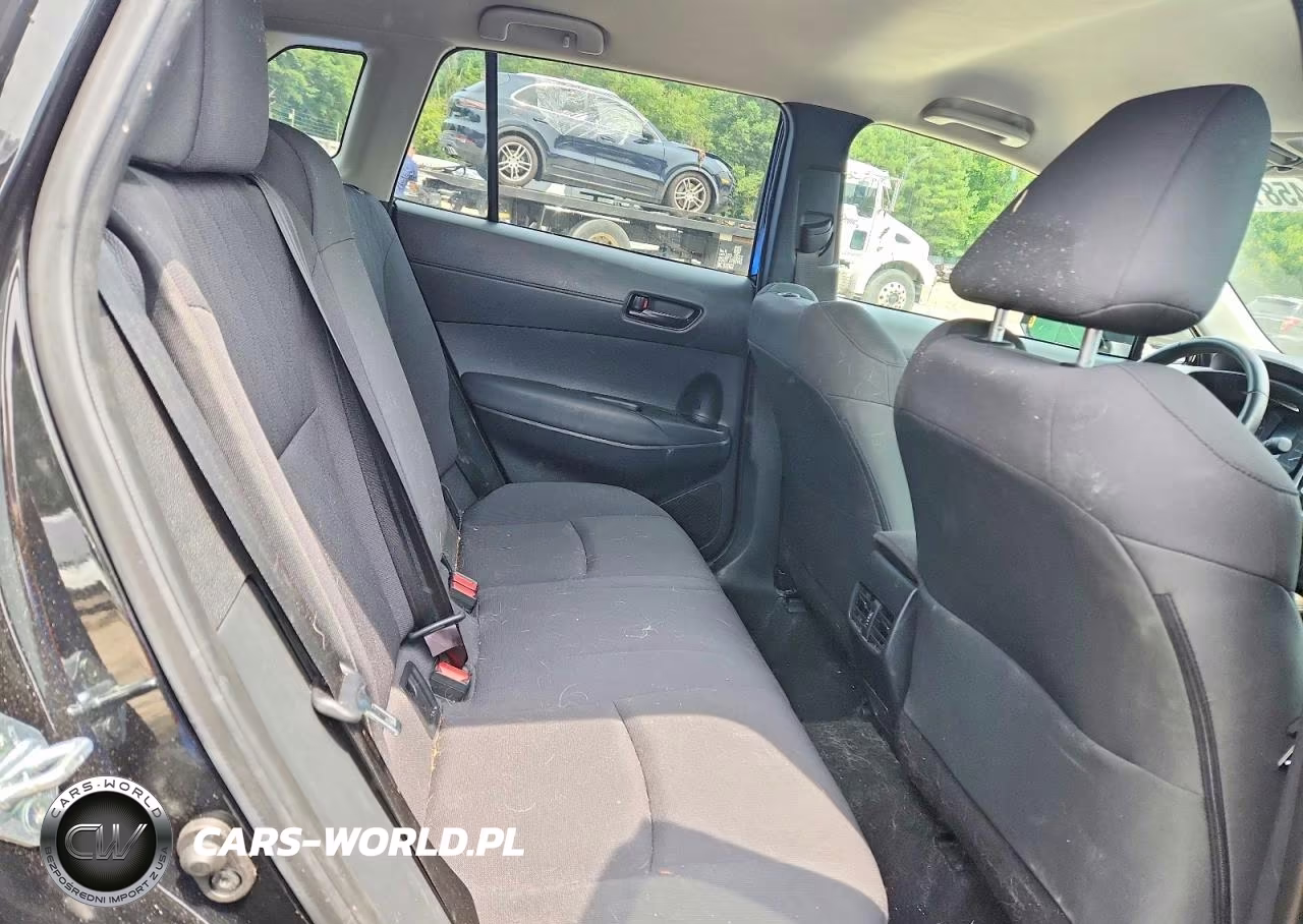 2024 Toyota Corolla Cross Le VIN:7MUCAABG2RV094067 - 11