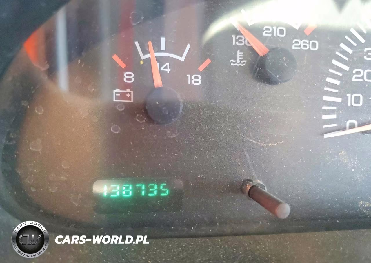 2003 Dodge Ram Van B2500 VIN:2D7JB21Y23K500619 - 9