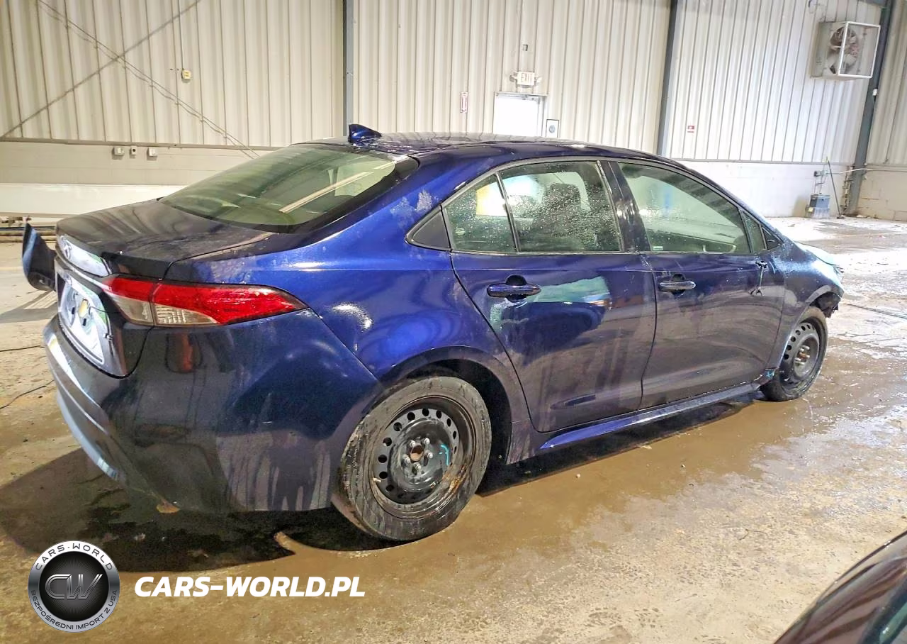 2023 Toyota Corolla Le VIN:JTDB4MEEXPJ002478 - 3