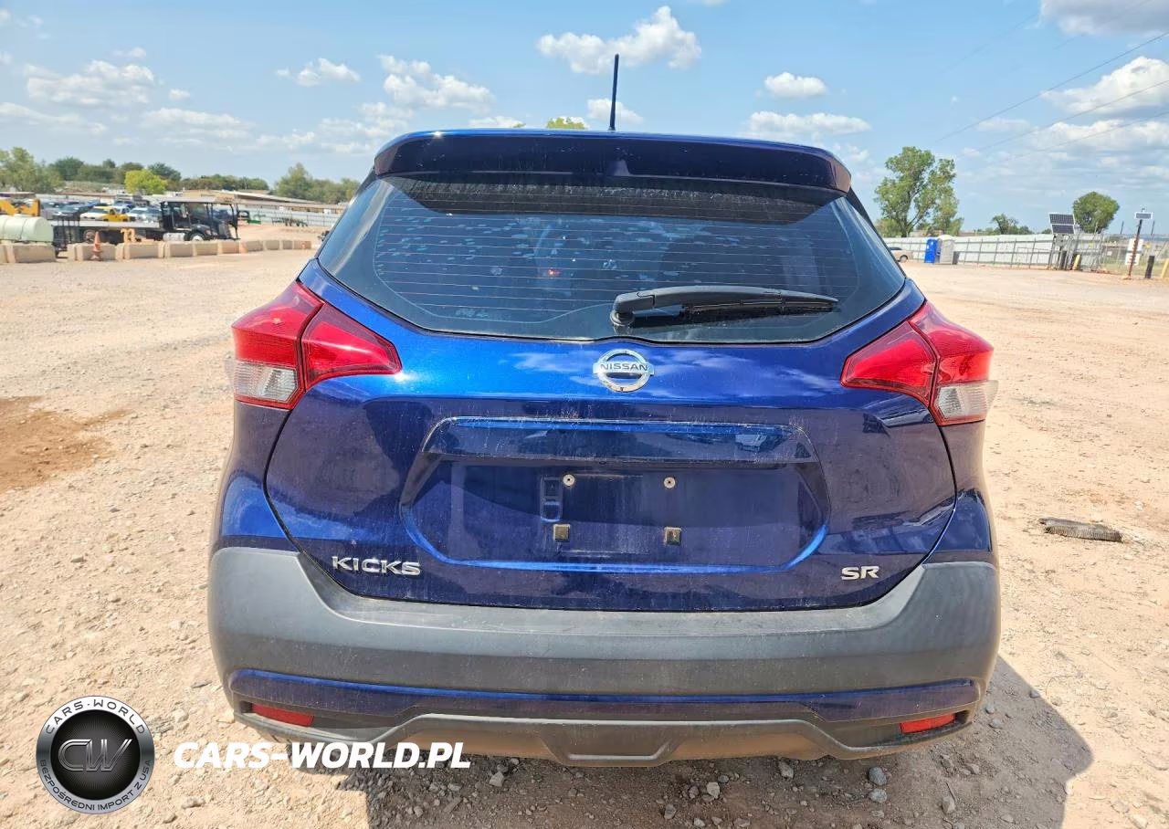 2019 Nissan Kicks Sr VIN:3N1CP5CU9KL556370 - 6