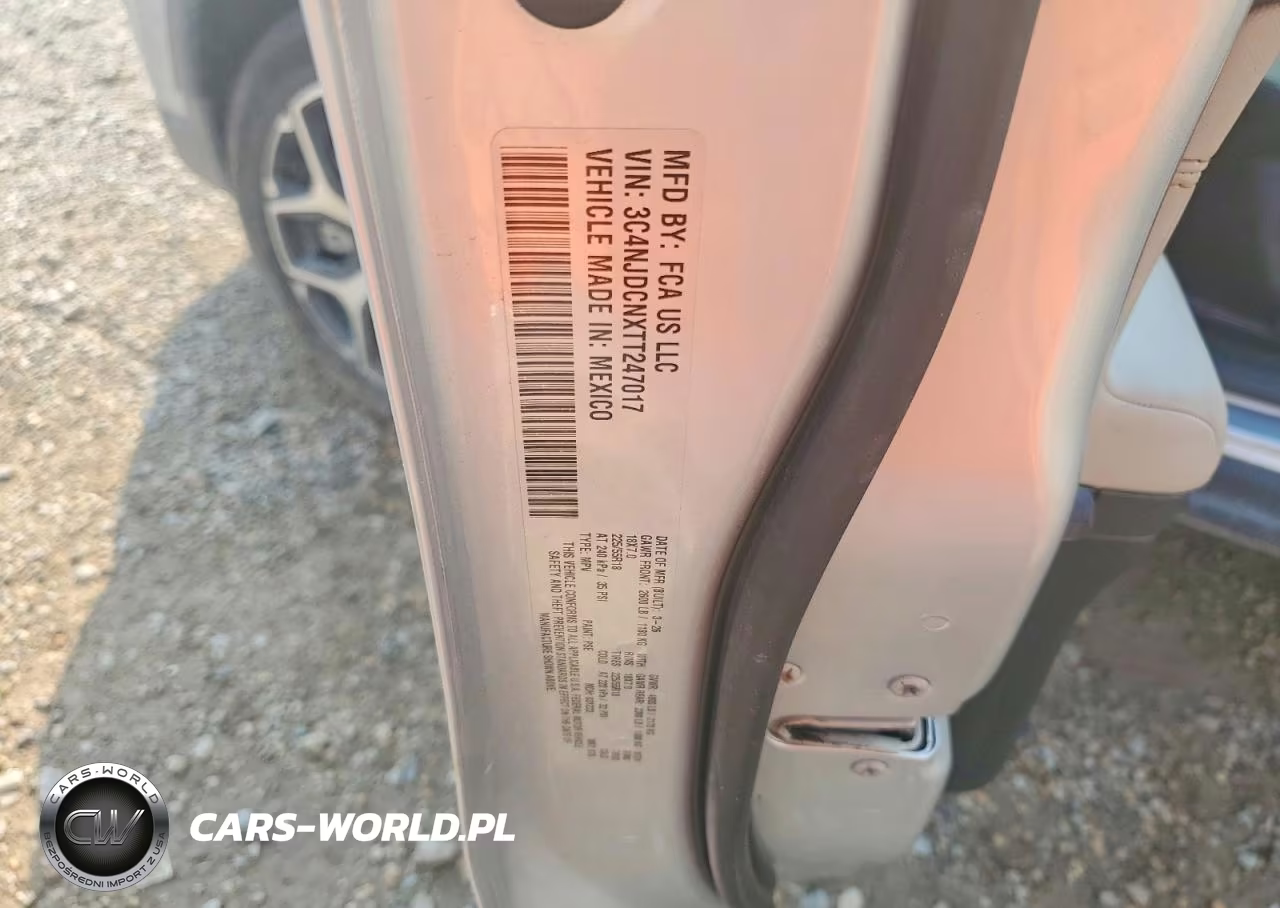 2026 Jeep Compass Limited VIN:3C4NJDCNXTT247017 - 13