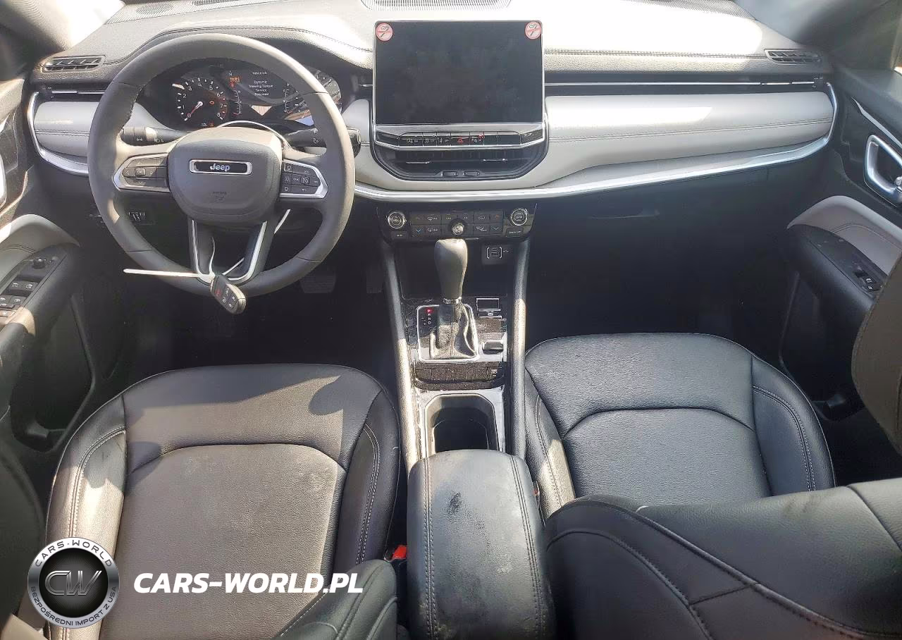 2026 Jeep Compass Limited VIN:3C4NJDCNXTT247017 - 8