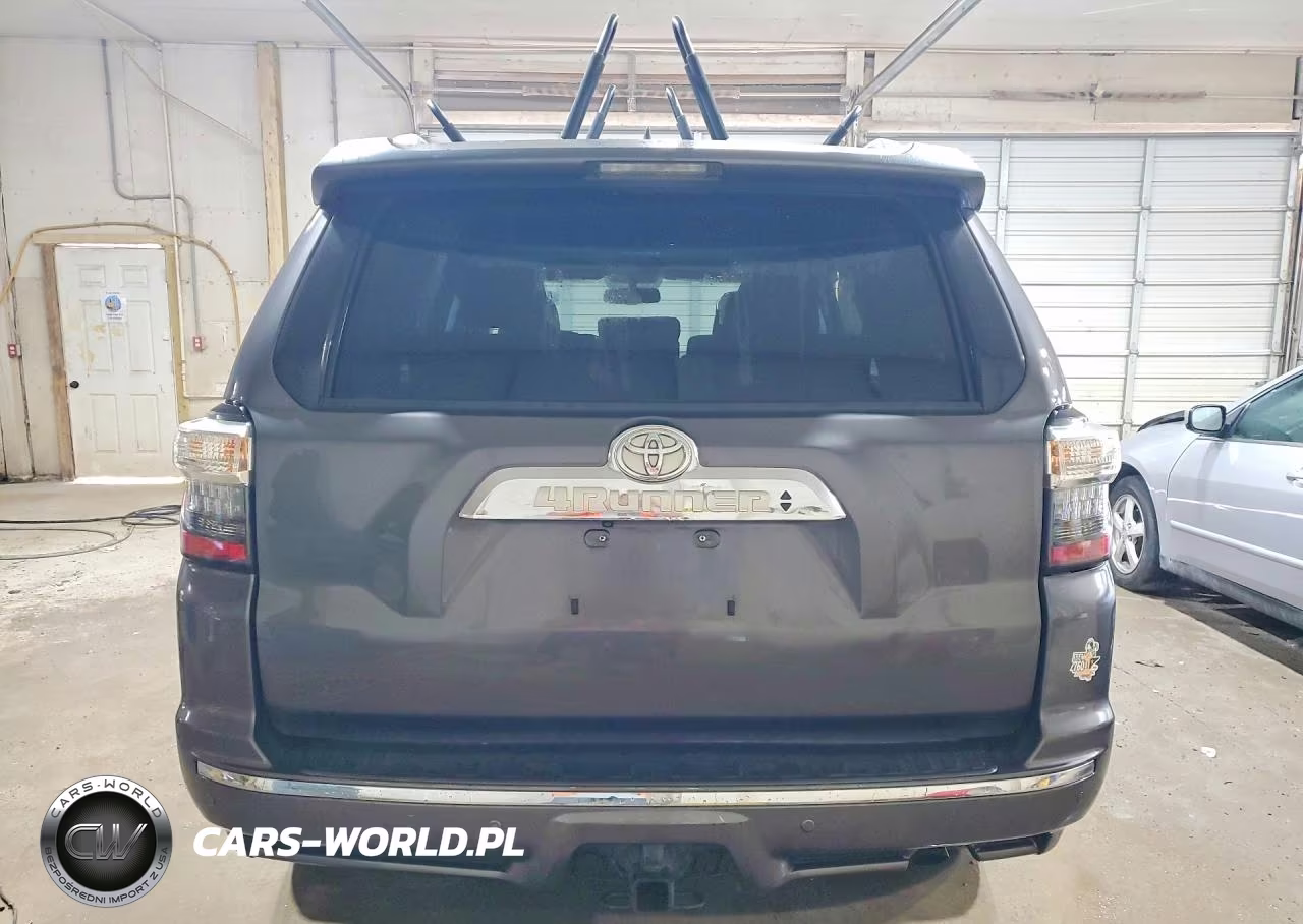 2017 Toyota 4Runner Limited VIN:JTEBU5JRXH5470182 - 6