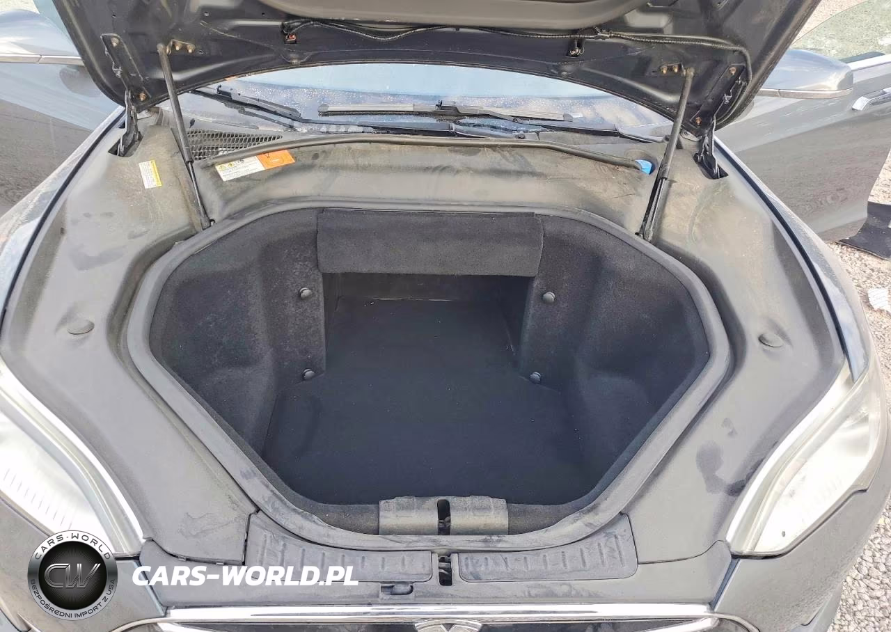 2014 Tesla Model S VIN:5YJSA1H1XEFP28426 - 11