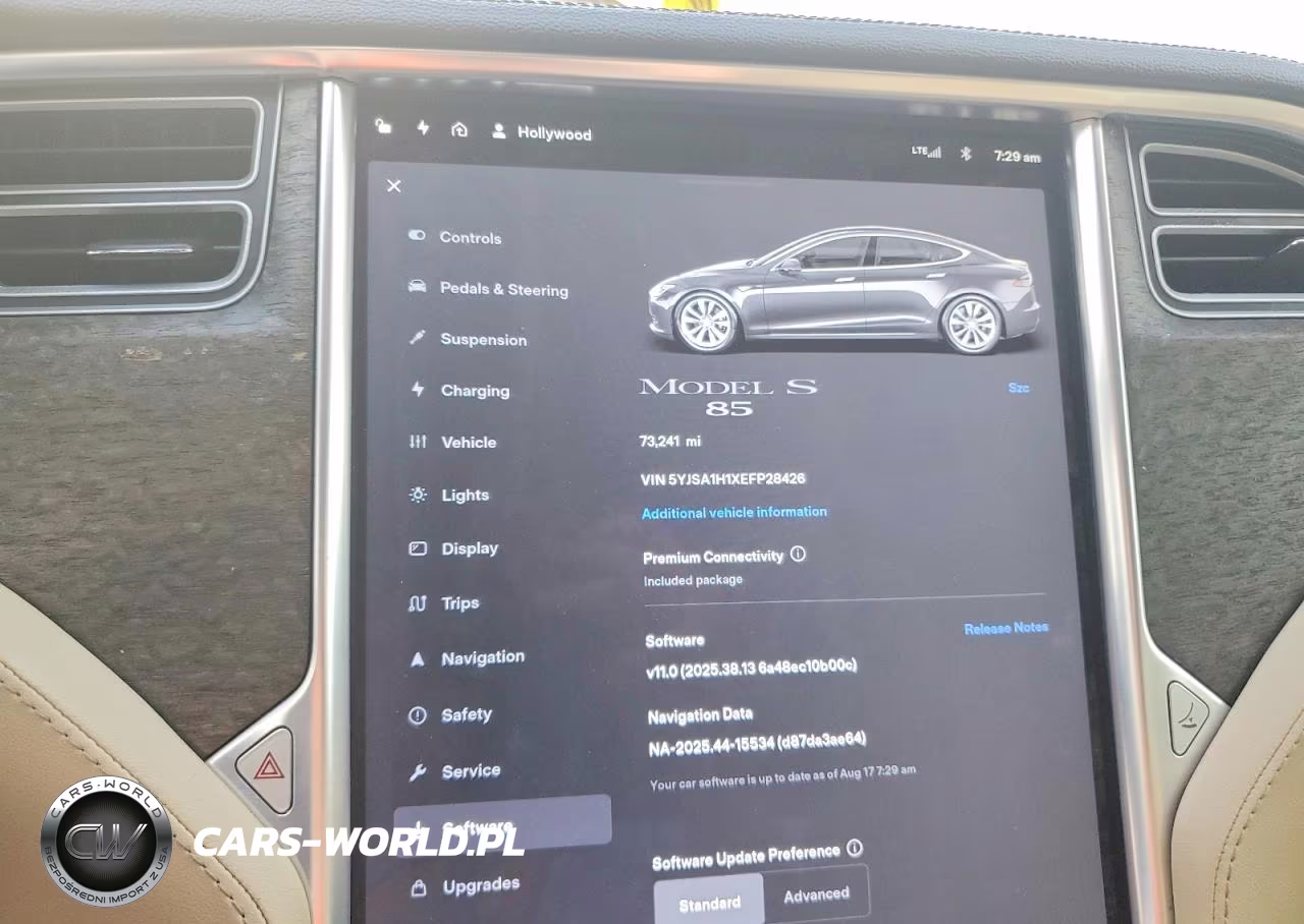 2014 Tesla Model S VIN:5YJSA1H1XEFP28426 - 9