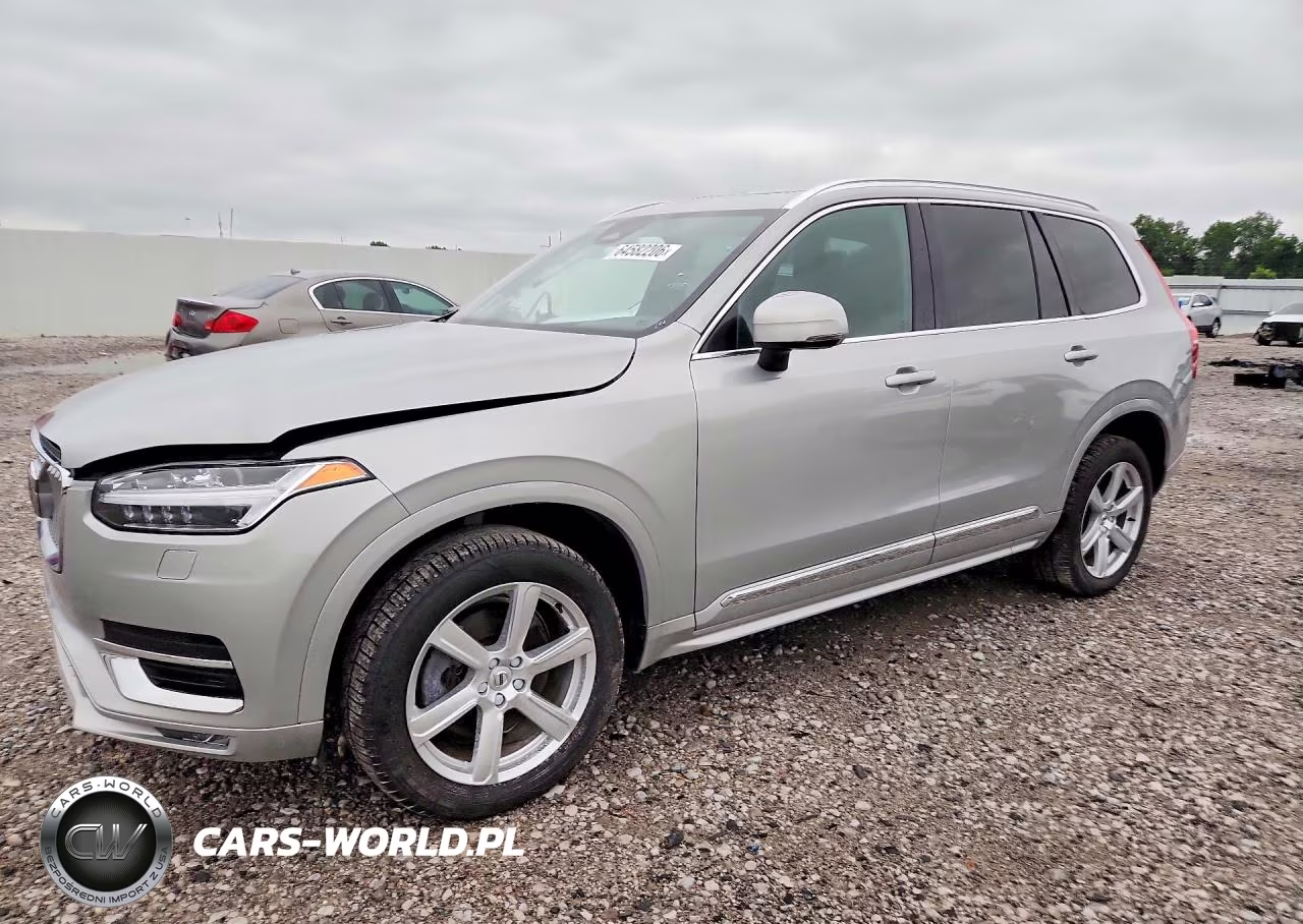 2024 Volvo Xc90 Core – zdjęcie 1 z 13