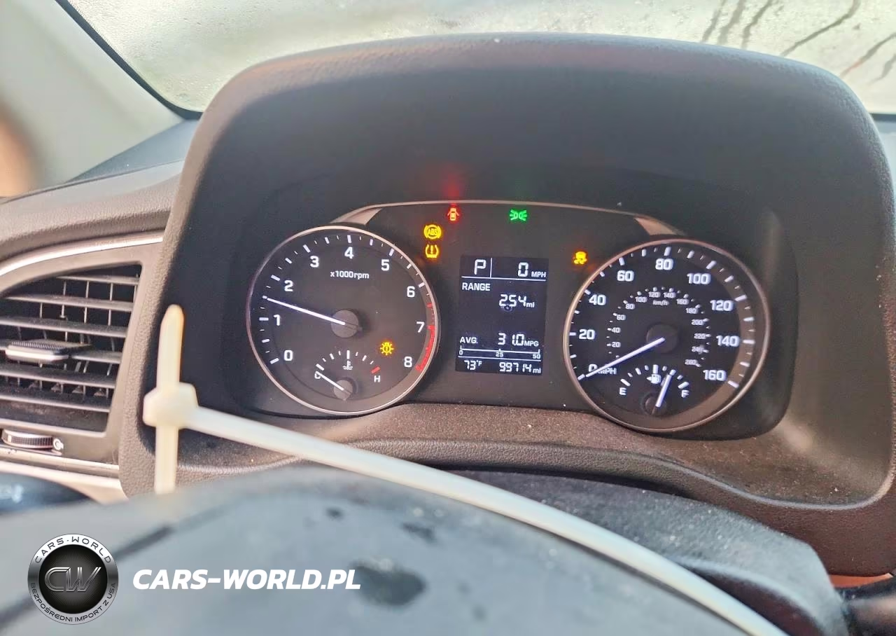 2017 Hyundai Elantra Se VIN:5NPD84LF5HH056743 - 9