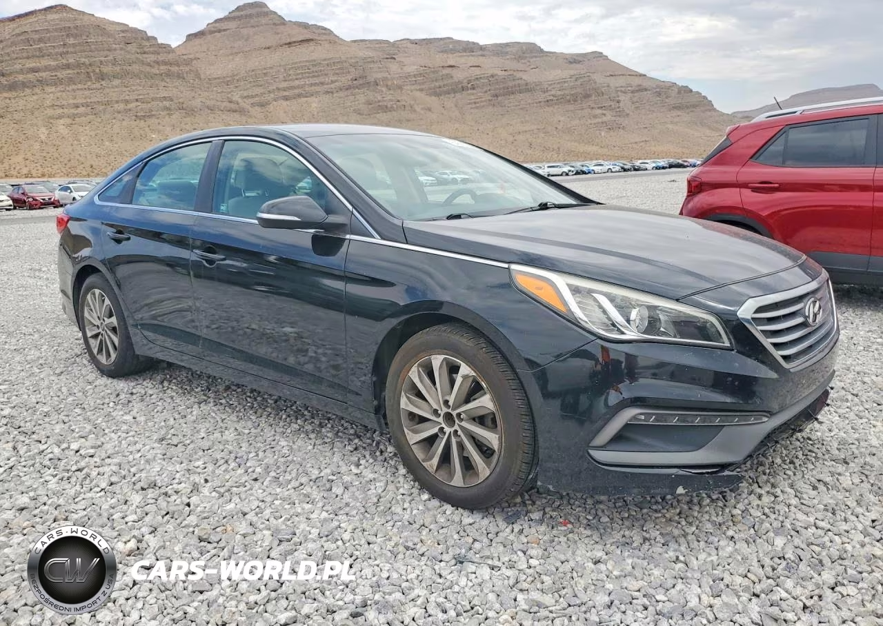 2017 Hyundai Sonata Sport VIN:5NPE34AF7HH448967 - 4