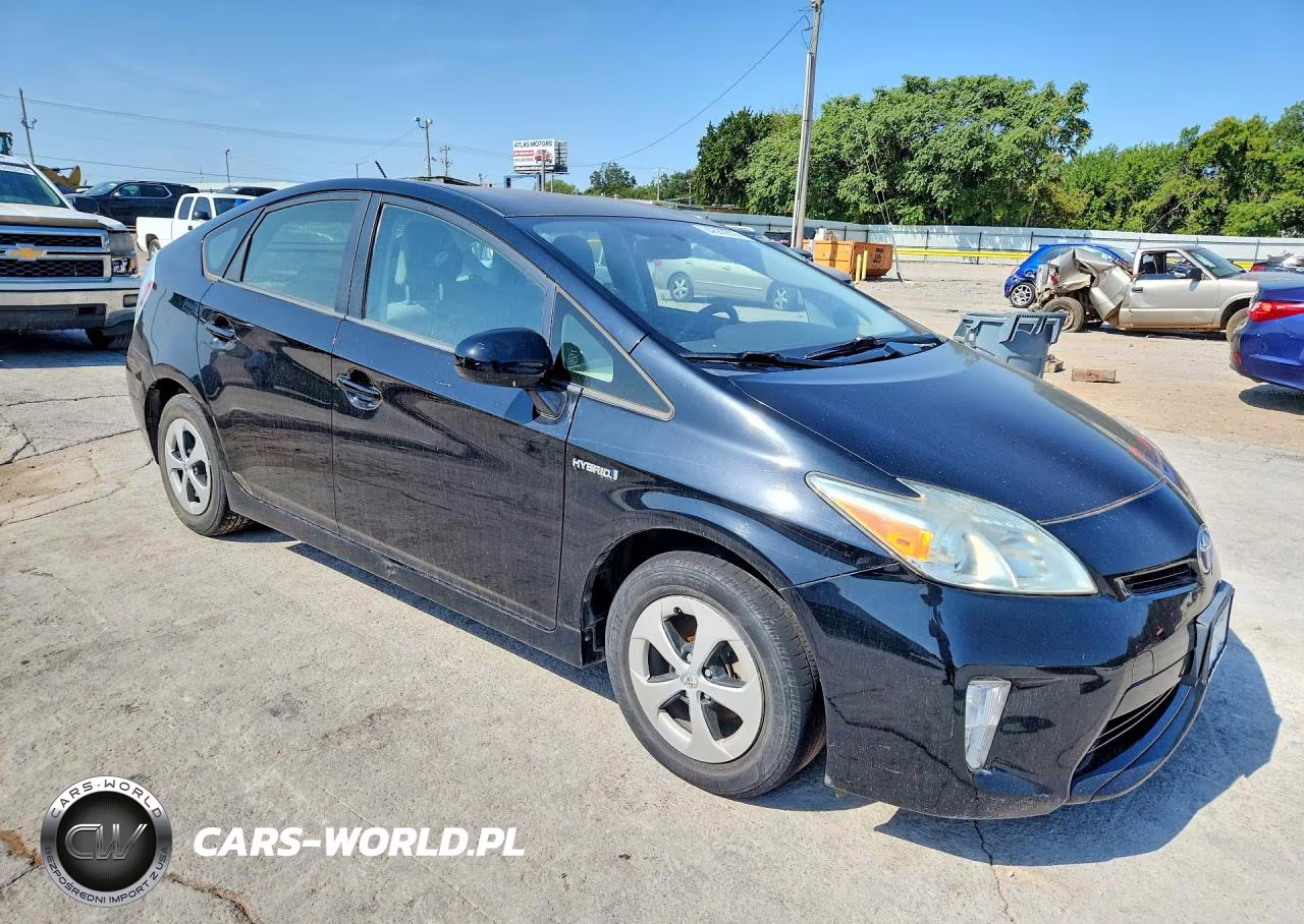 2014 Toyota Prius Two VIN:JTDKN3DUXE0372171 - 4