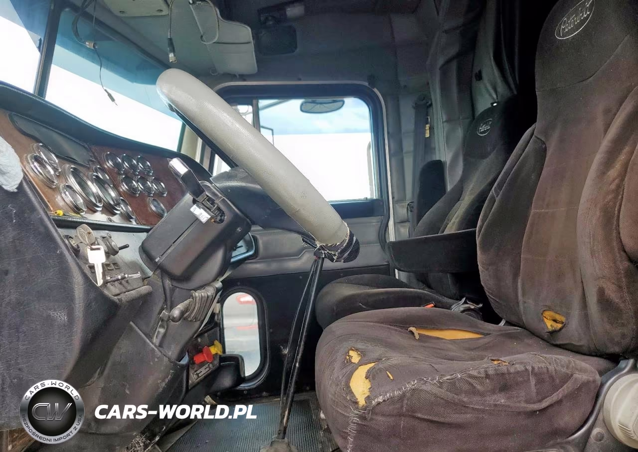 2004 Peterbilt 379 Semi Truck VIN:1XP5DB9X34D811553 - 5