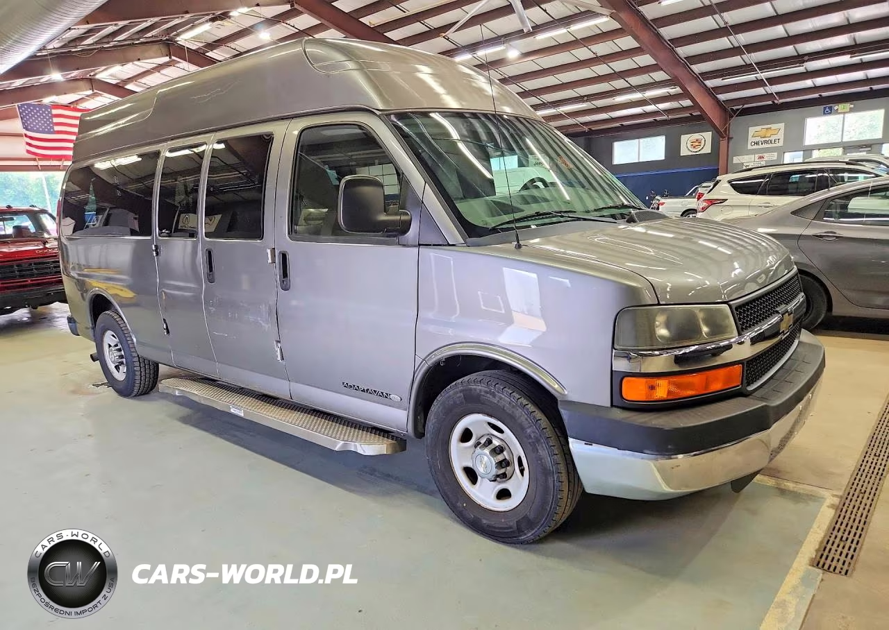 2012 Chevrolet Express G3500 Lt VIN:1GBZG1FG7C1148663 - 4