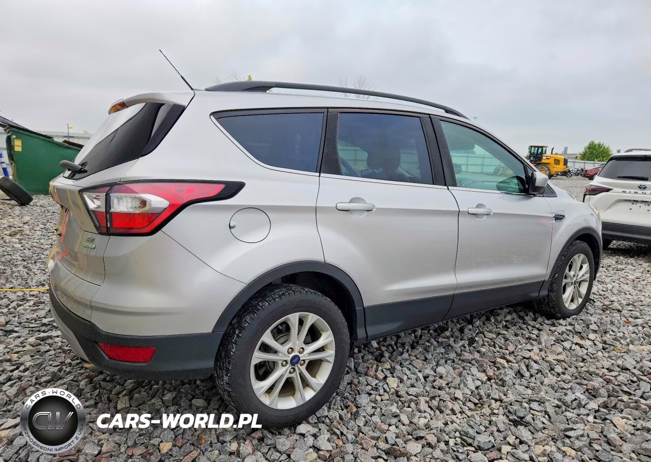 2017 Ford Escape Se VIN:1FMCU0GD9HUC61539 - 3