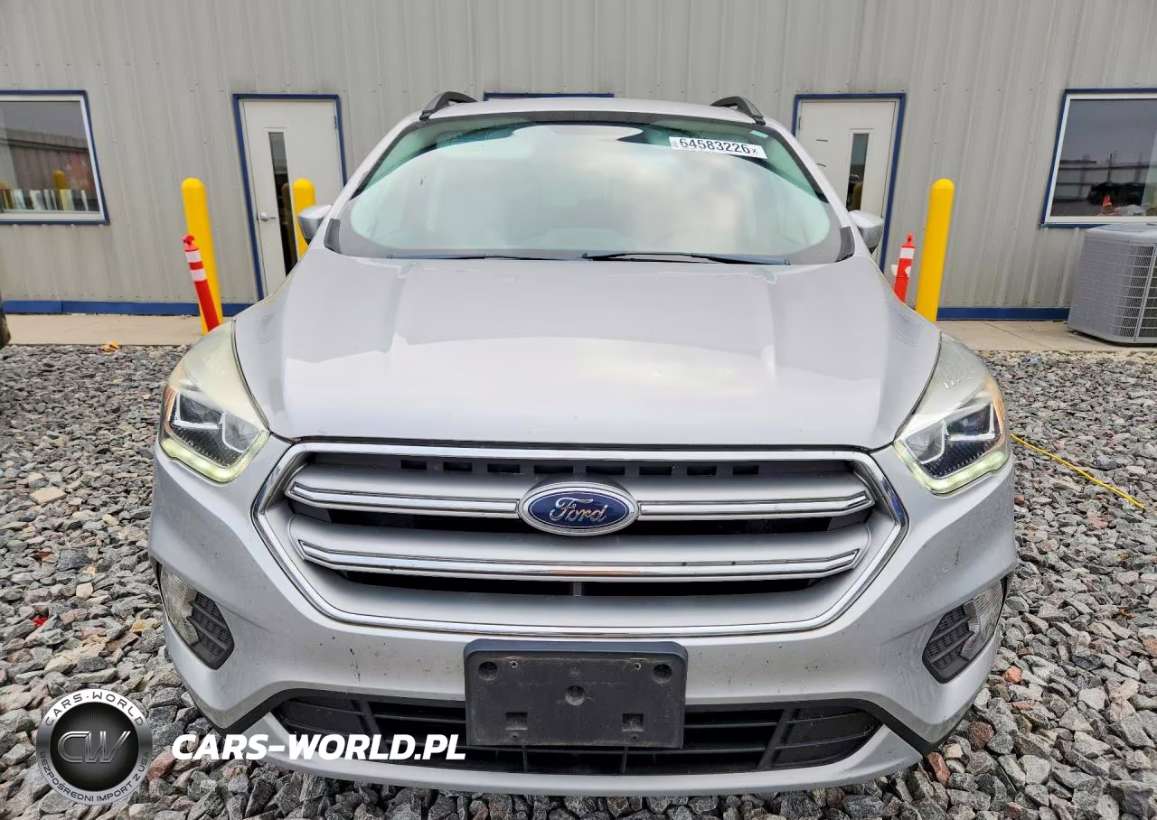 2017 Ford Escape Se VIN:1FMCU0GD9HUC61539 - 5