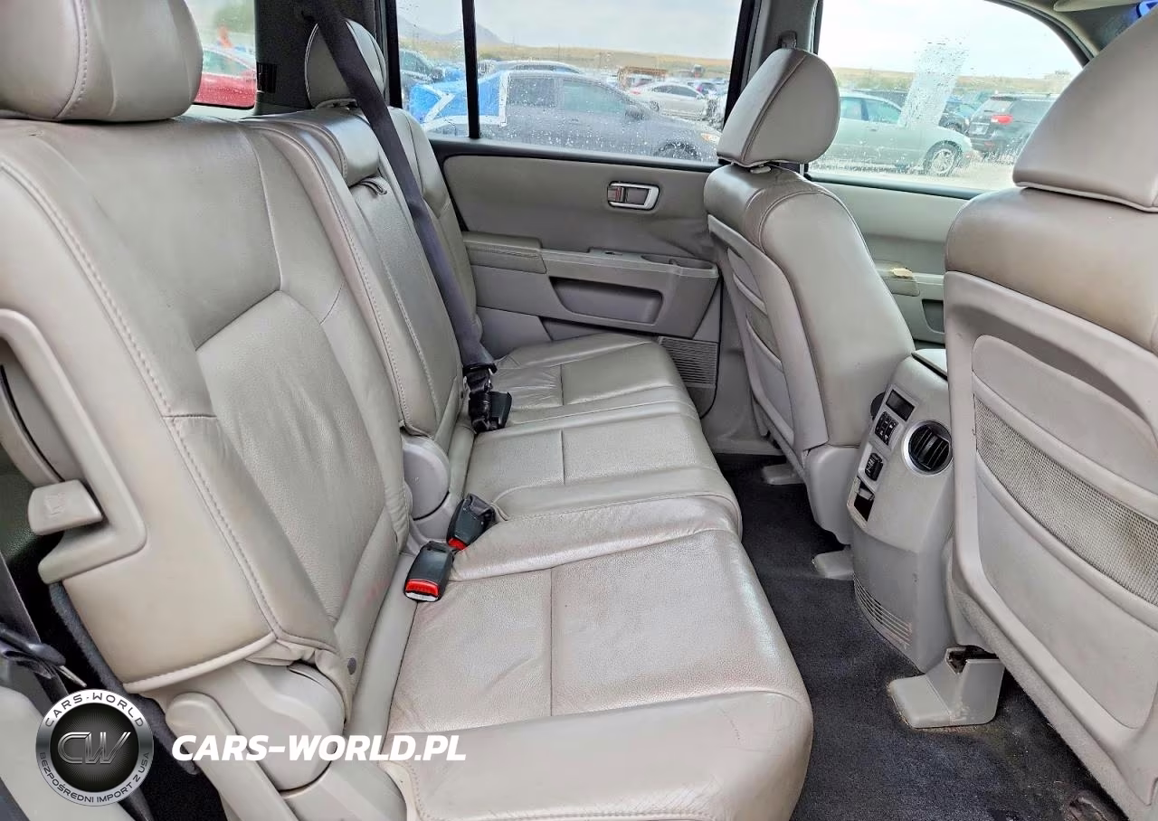 2011 Honda Pilot VIN:5FNYF4H79BB018981 - 11