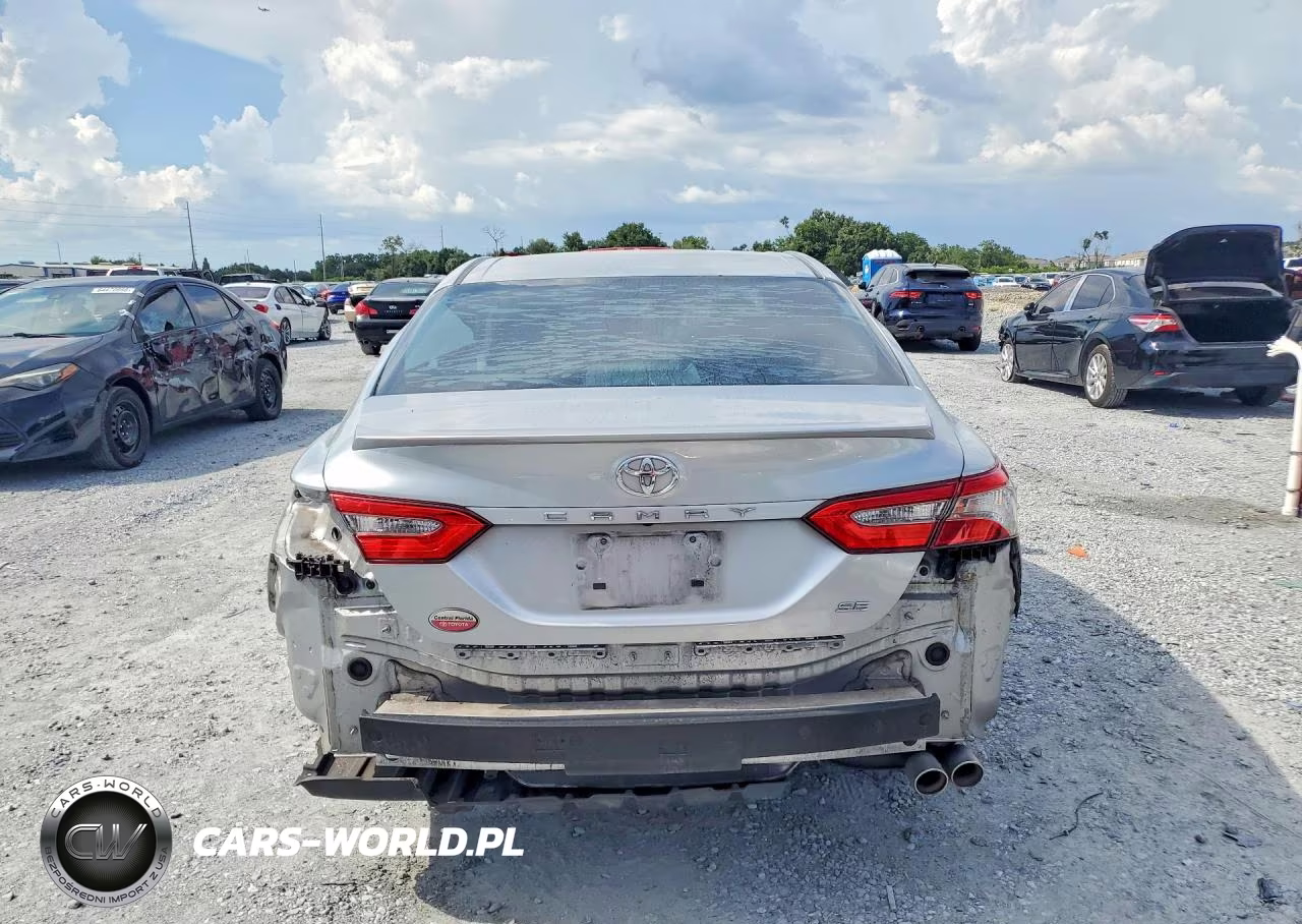 2018 Toyota Camry Se VIN:4T1B11HK1JU032785 - 6