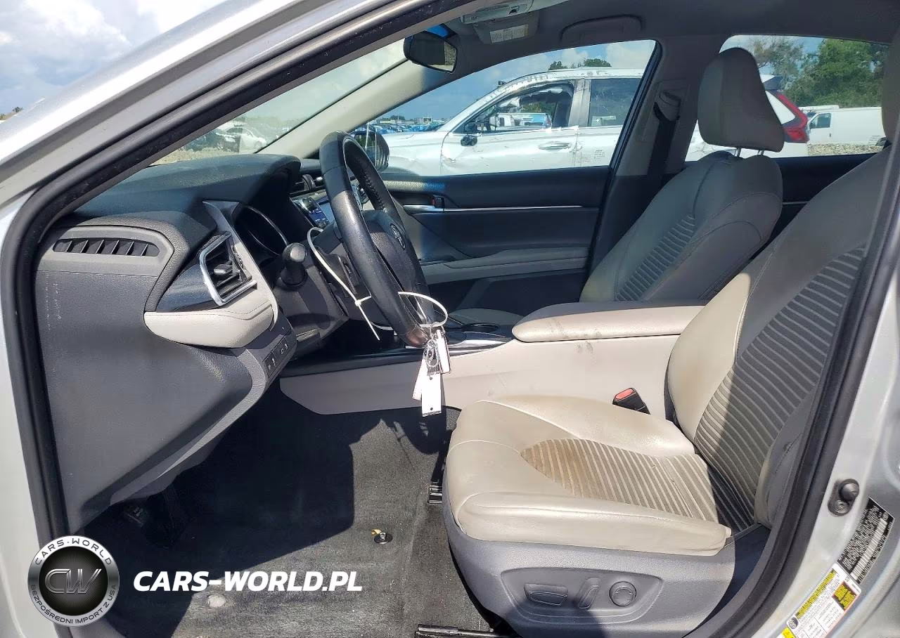 2018 Toyota Camry Se VIN:4T1B11HK1JU032785 - 7