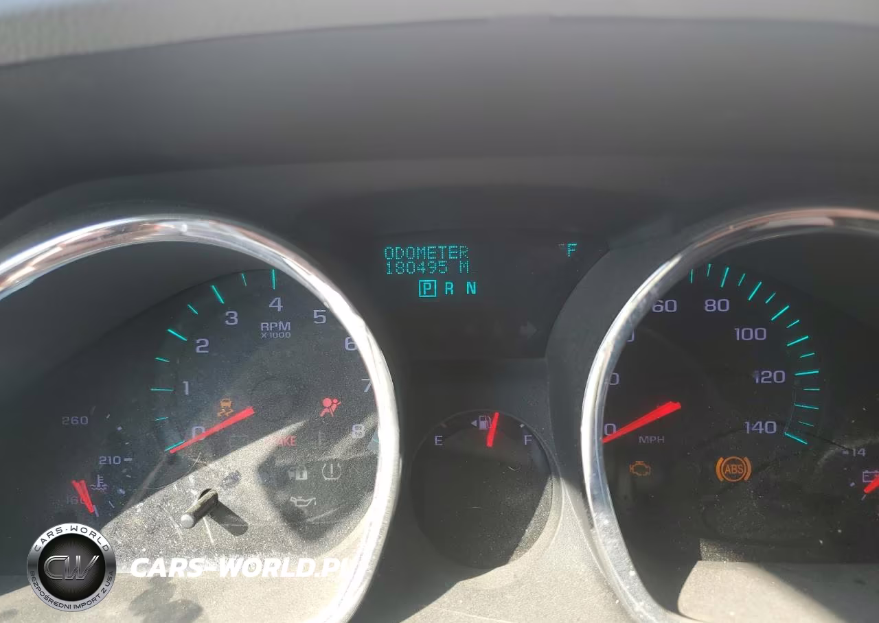 2012 Chevrolet Traverse Ls VIN:1GNKVEED0CJ319407 - 9
