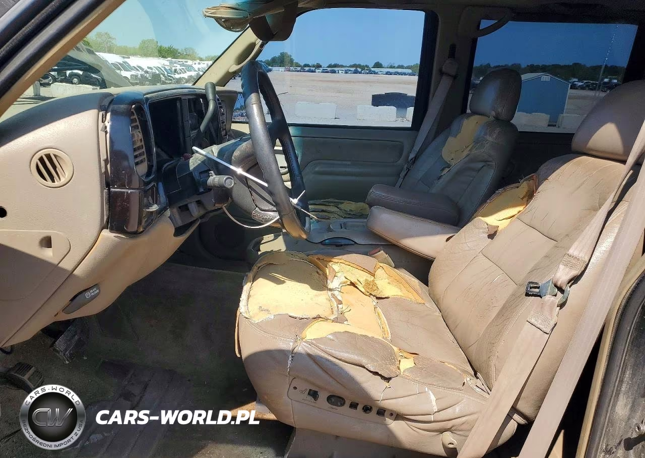 1997 Chevrolet Suburban K1500 VIN:3GNFK16R7VG138418 - 7