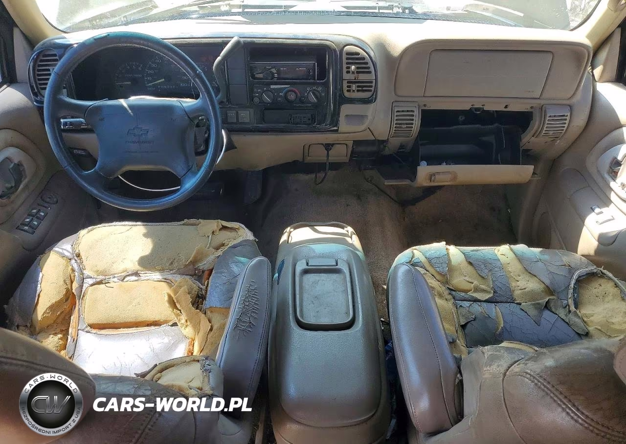1997 Chevrolet Suburban K1500 VIN:3GNFK16R7VG138418 - 8