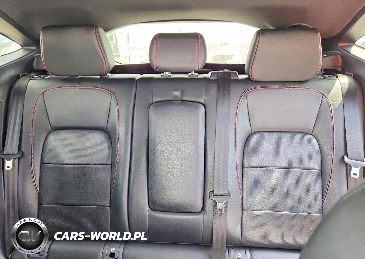 2020 Jaguar E-Pace Checkered Flag VIN:SADF12FX7L1Z87447 - 10