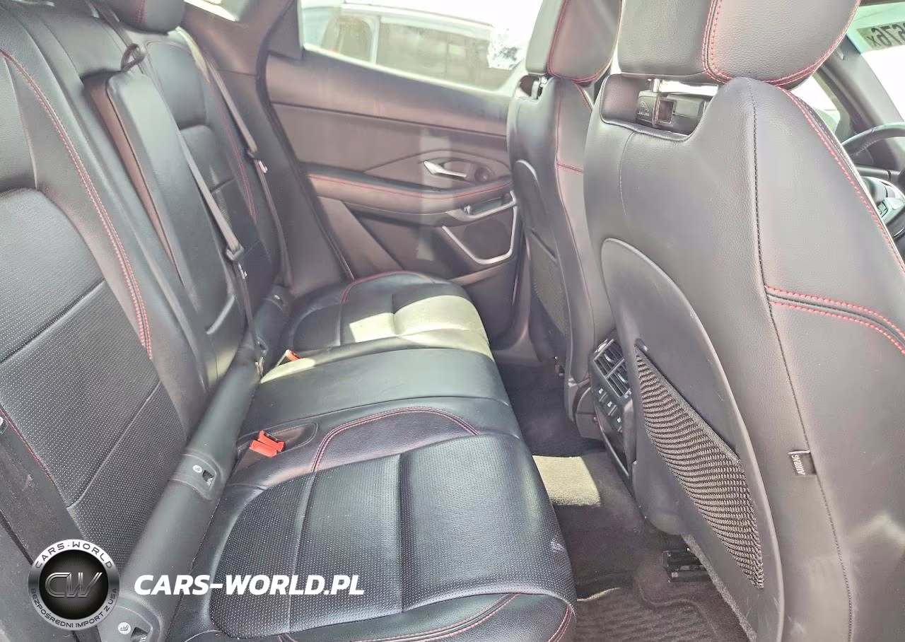 2020 Jaguar E-Pace Checkered Flag VIN:SADF12FX7L1Z87447 - 11