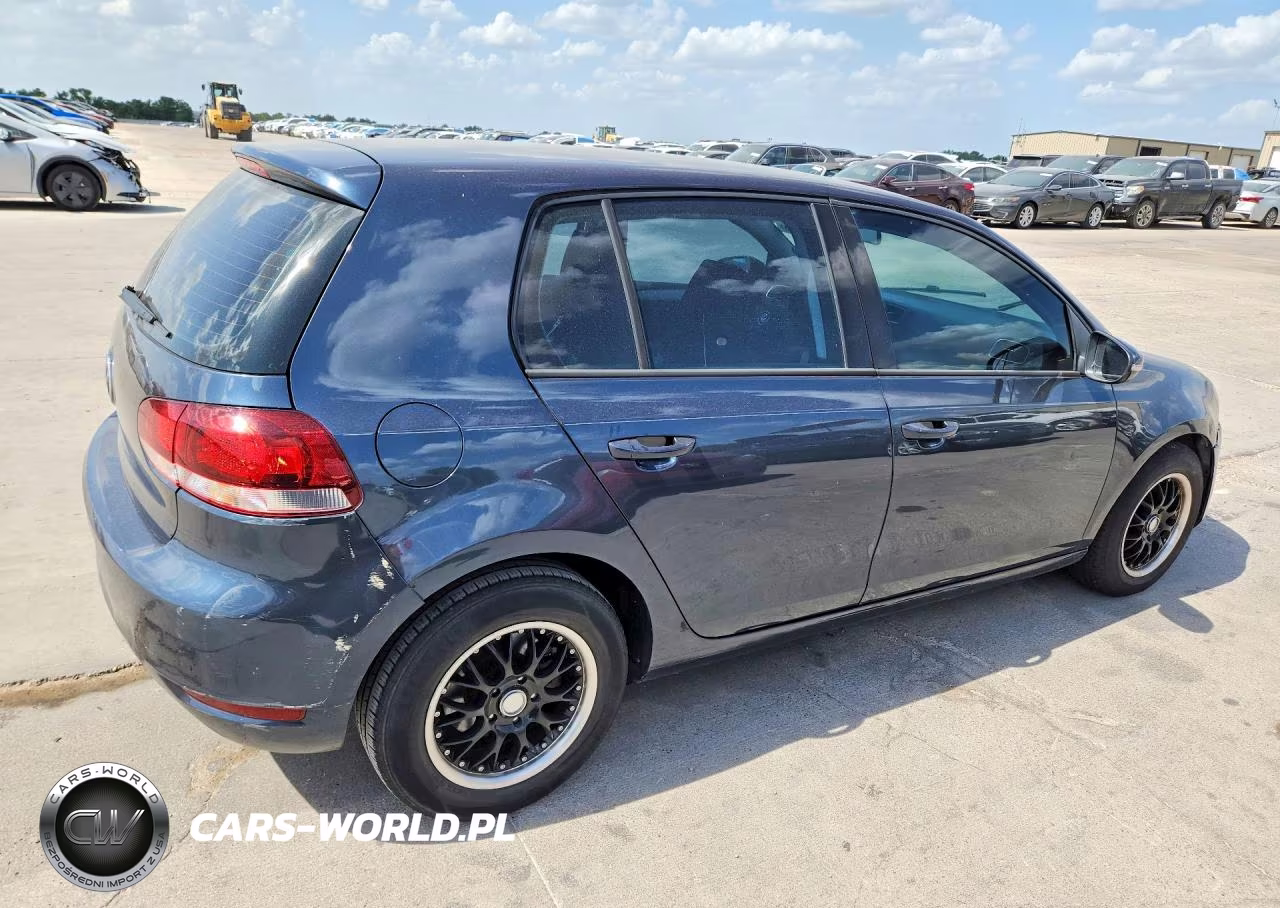2014 Volkswagen Golf VIN:WVWDB7AJ3EW005841 - 3