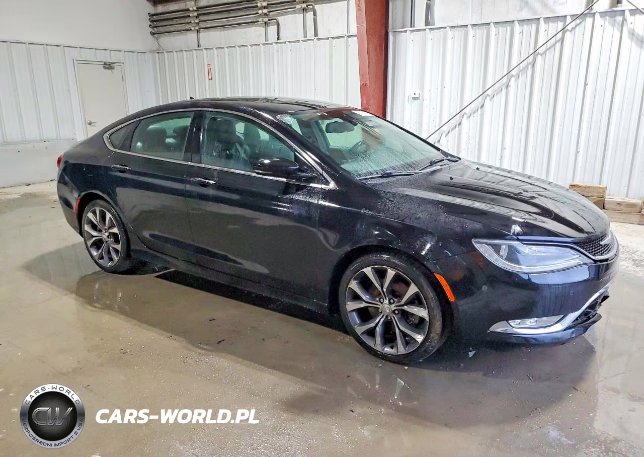 2015 Chrysler 200 C VIN:1C3CCCEG8FN550994 - 4