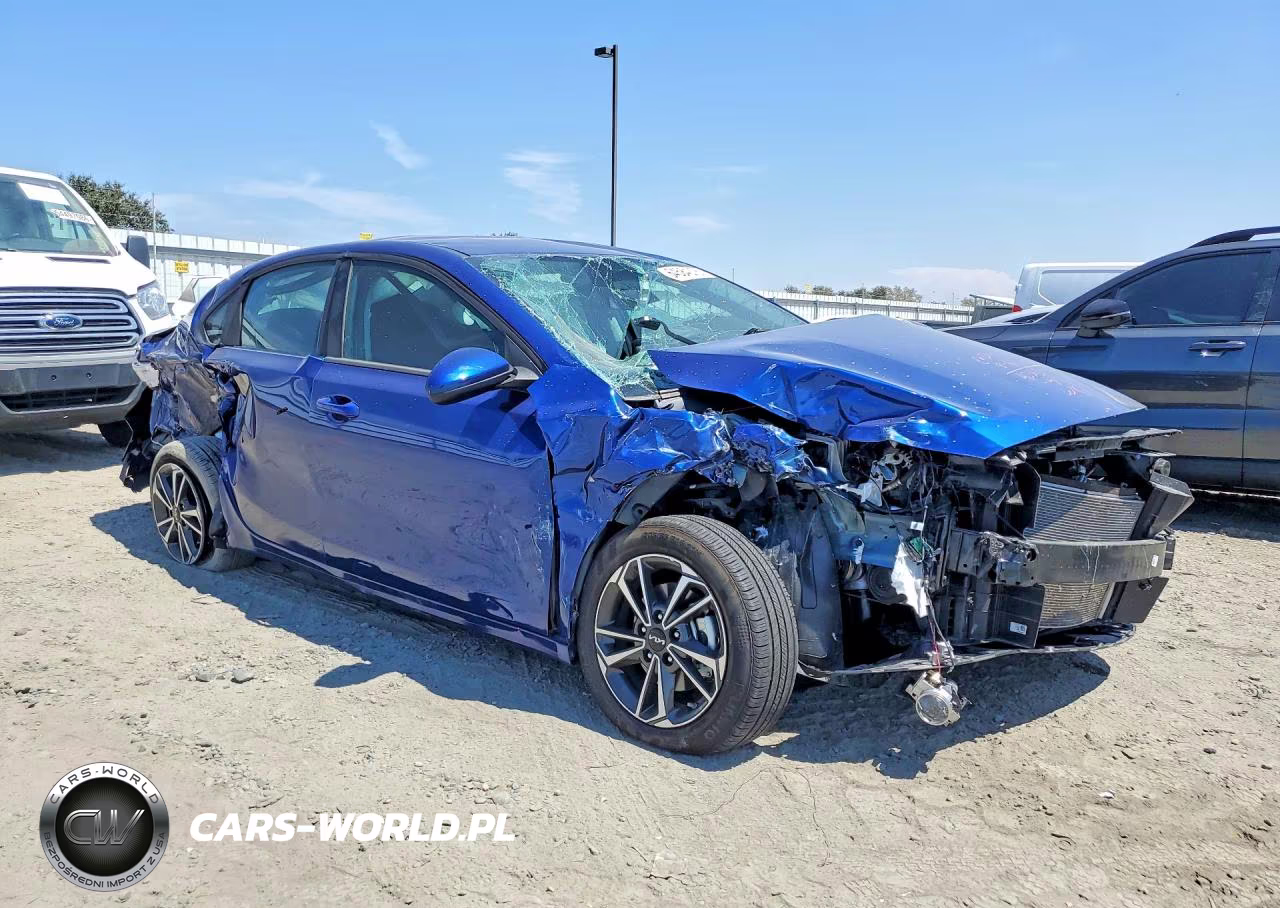 2024 Kia Forte Lxs VIN:3KPF24AD9RE835161 - 4