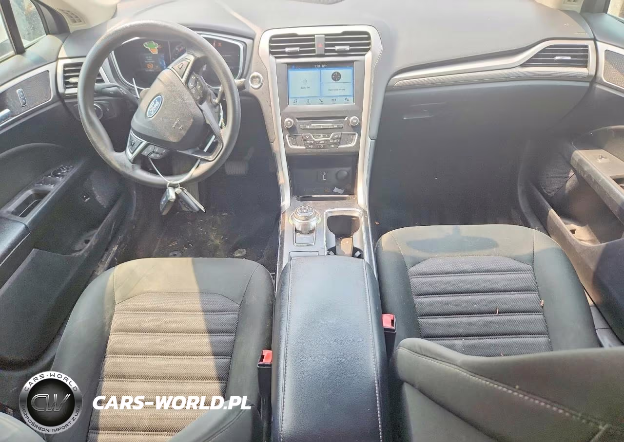2018 Ford Fusion Se Hybrid VIN:3FA6P0LU3JR201645 - 8