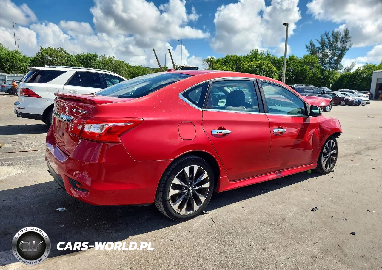 2017 Nissan Sentra Sr Turbo VIN:3N1CB7AP2HY213676 - 3