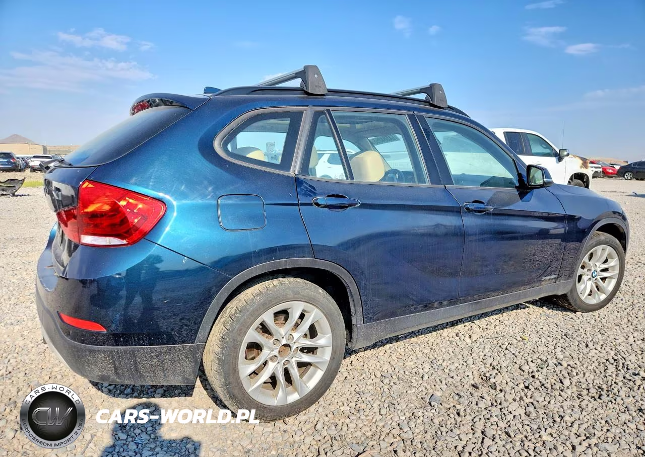 2015 BMW X1 xDrive28I VIN:WBAVL1C57FVY37511 - 3
