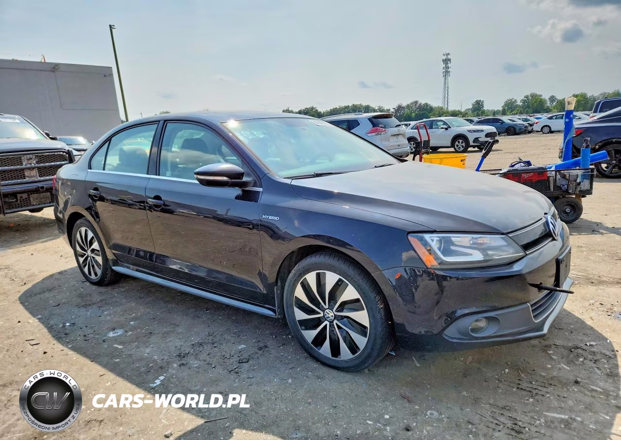 2014 Volkswagen Jetta Hybrid VIN:3VW637AJ2EM208609 - 4