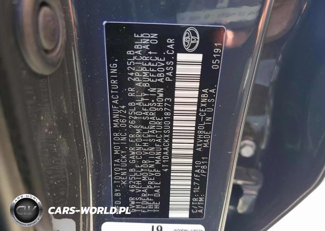 2025 Toyota Camry Le VIN:4T1DAACKXSU018773 - 12
