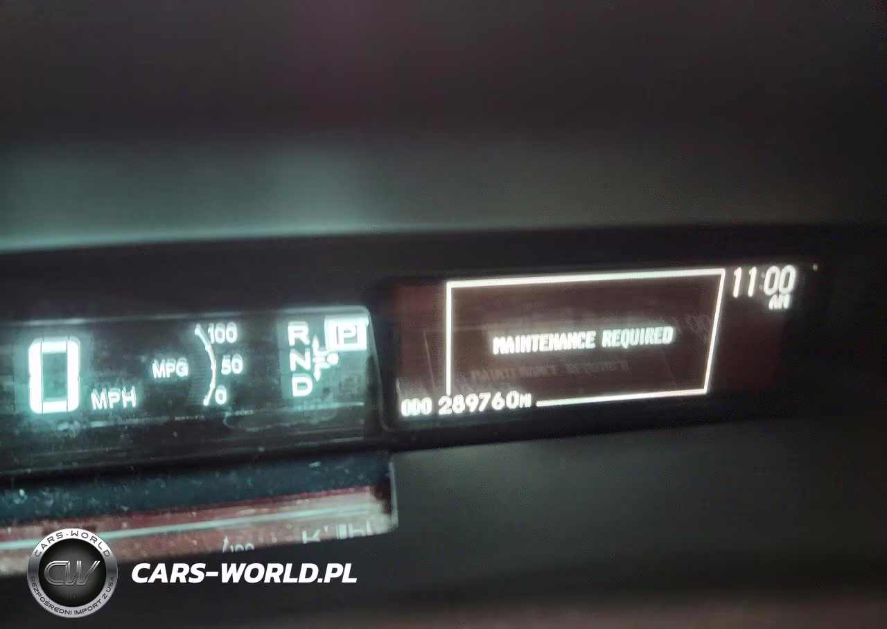 2013 Toyota Prius Two VIN:JTDKN3DU8D1684305 - 9