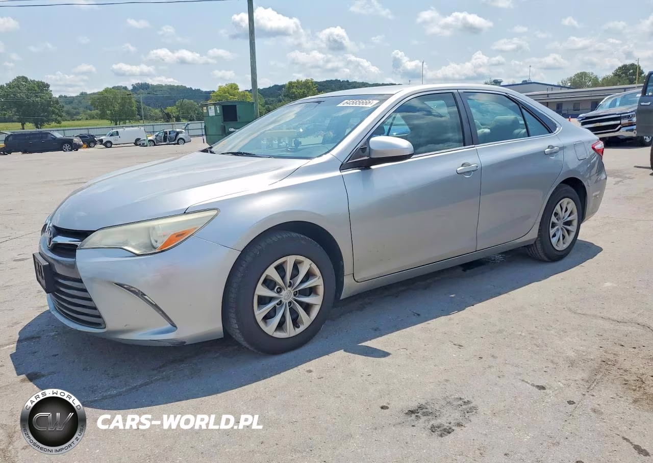 2016 Toyota Camry Le