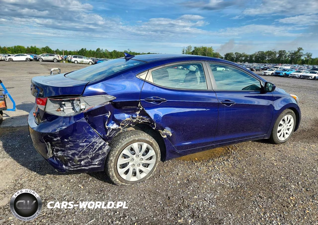 2013 Hyundai Elantra Gls VIN:5NPDH4AE9DH199330 - 3