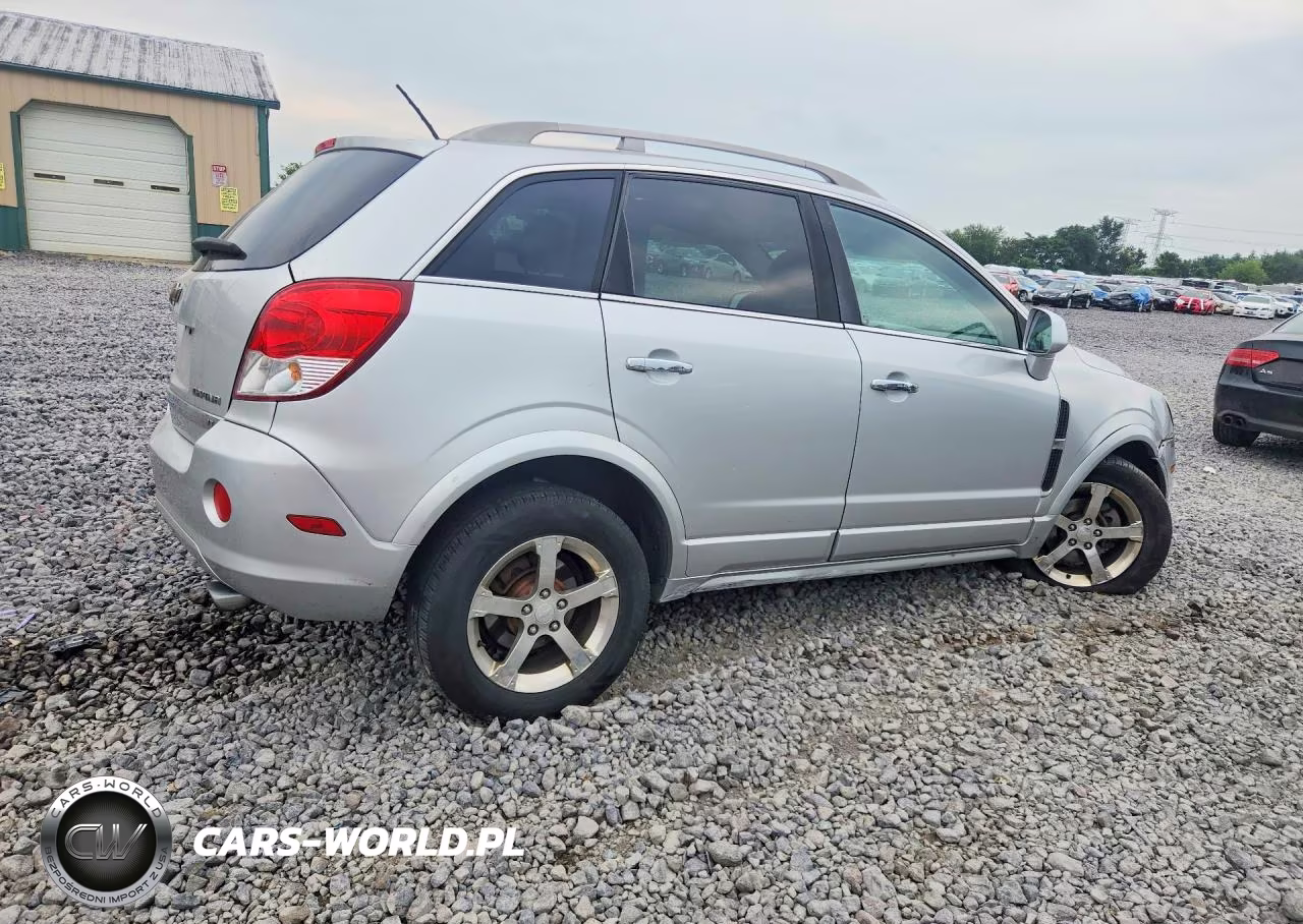 2012 Chevrolet Captiva Sport VIN:3GNAL3E57CS533016 - 3