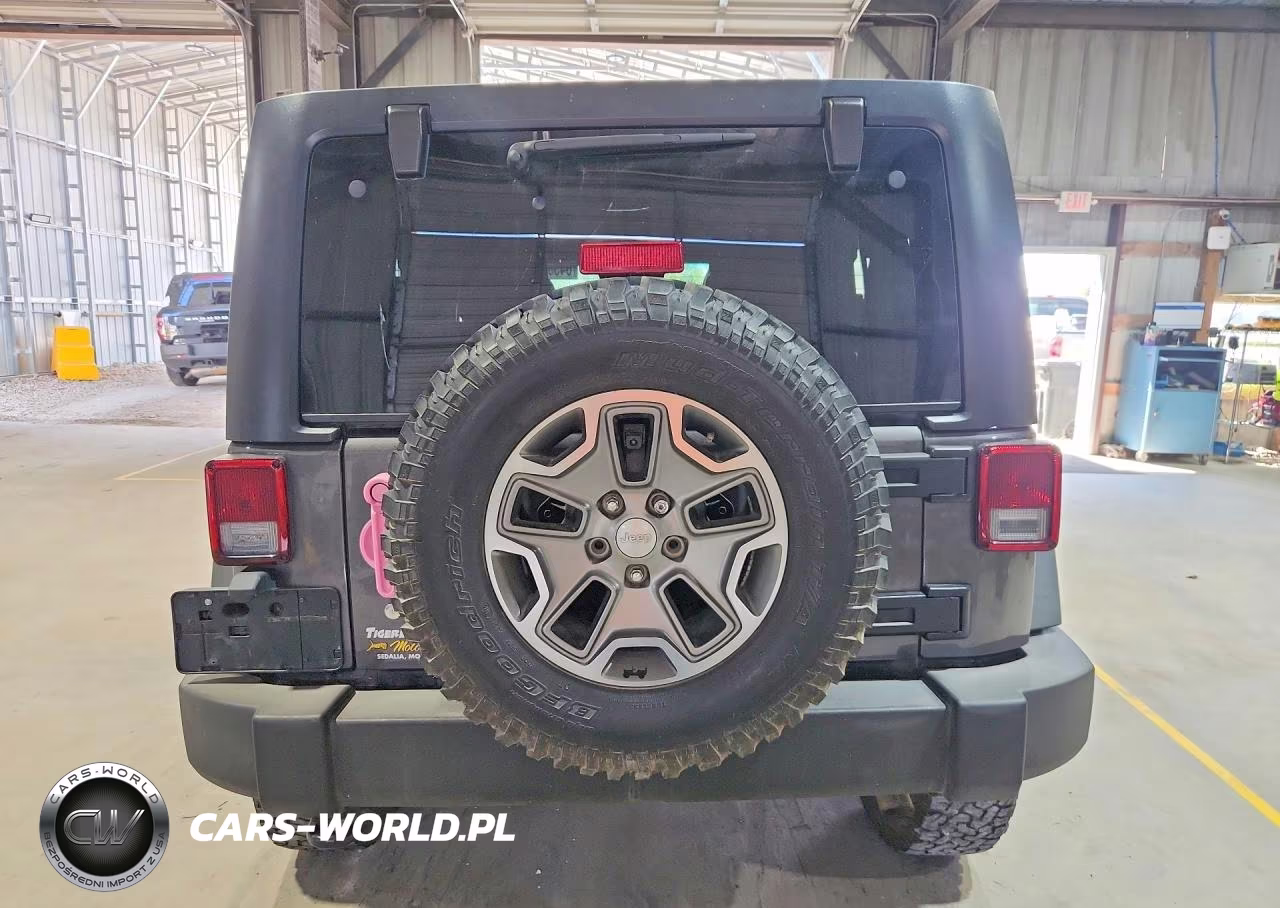 2016 Jeep Wrangler Unlimited Rubicon VIN:1C4HJWFG6GL254697 - 6